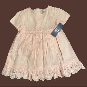 🌸 Baby B’gosh soft peach color dress with eyelet trim size 18 months ADORABLE!